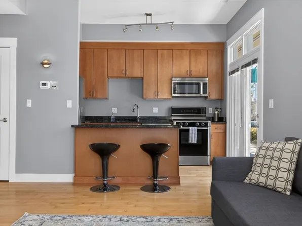 25 Wheeler St Unit 114, Cambridge, MA 02138