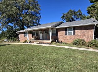 3305 Gillenwater Dr, Knoxville, TN 37917