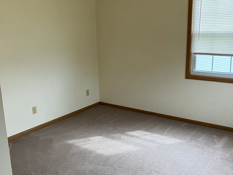 126 Bannon Dr #1A — Photo 9