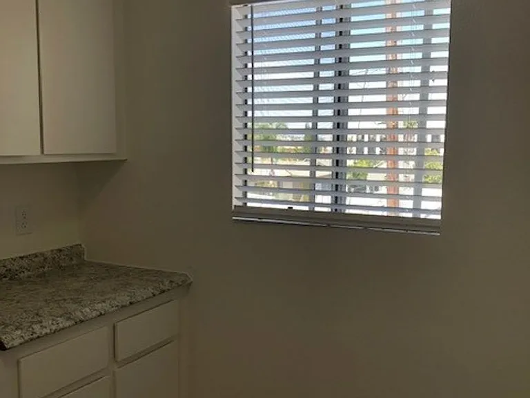 Elm Terrace Apartments — Photo 61