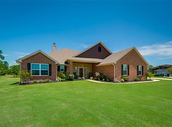 2nd image of 6104 Pin Oak Ct