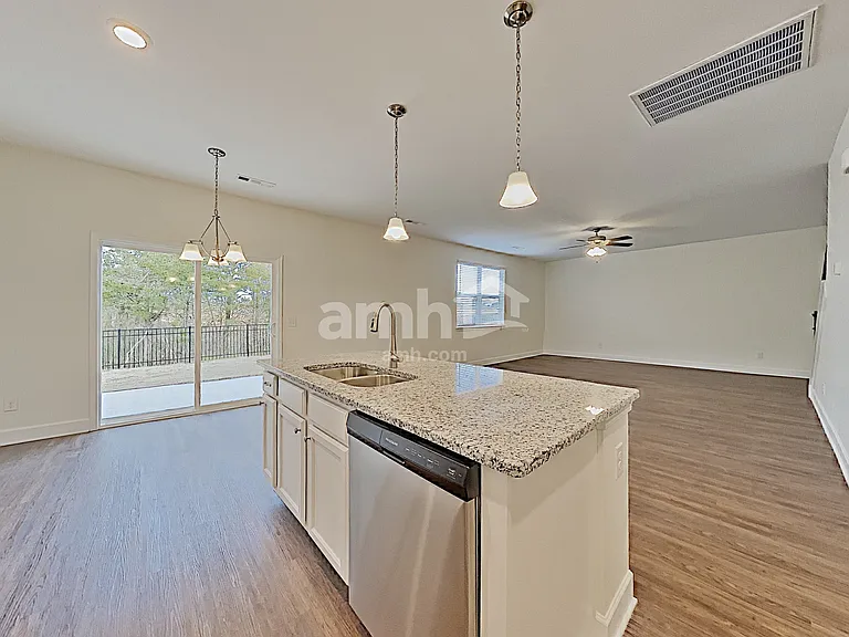 5270 Lake Maxwell Dr — Photo 5