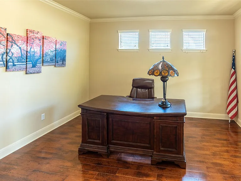 1898 Long Bow Dr — Photo 5