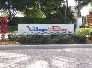 3245 NE 184th St APT 13111, Aventura, FL 33160