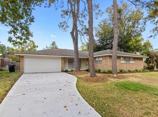 5638 Spellman Rd, Houston, TX 77096