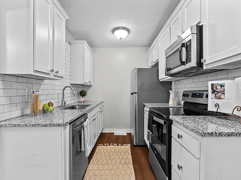 3657 Wheeler Ave — Photo 18