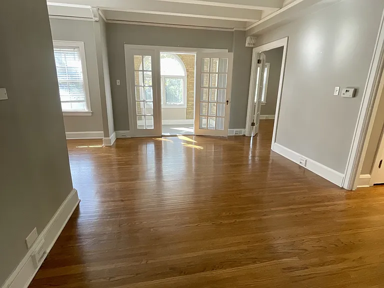 910 Ward Pkwy — Photo 19