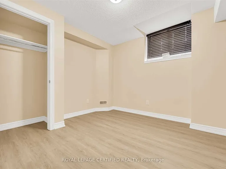 1380 Costigan Rd #17 — Photo 17
