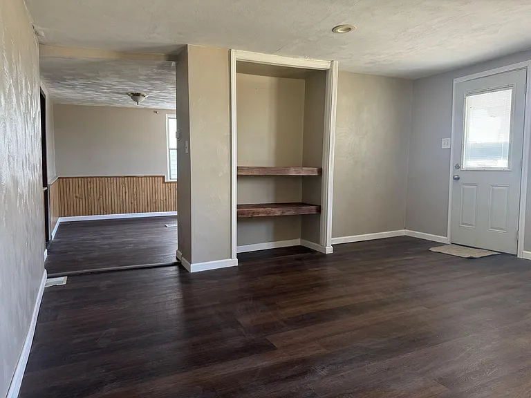 291 Maryland Ave — Photo 24