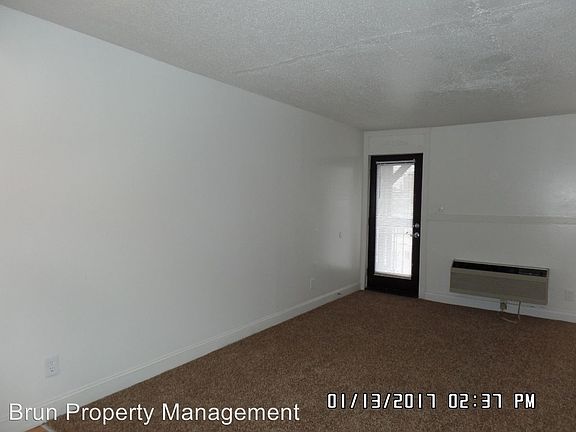 3rd image of 612 Gertrude Ave APT I8