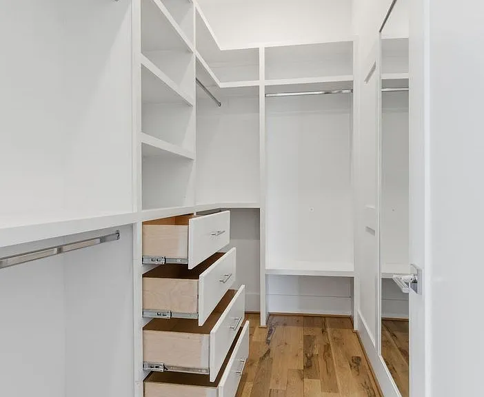 1202 Katie Ave — Photo 23