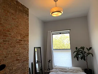 Rented by Tapiro Realty