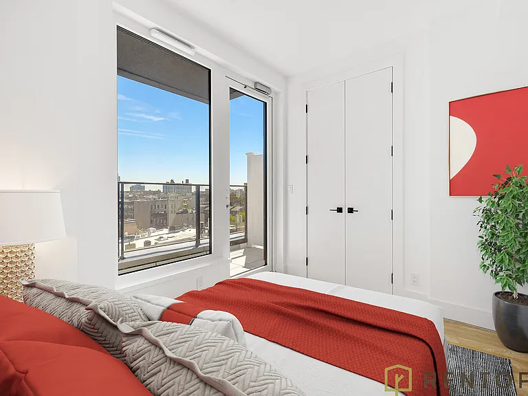 228 Berry St #701E — Photo 3