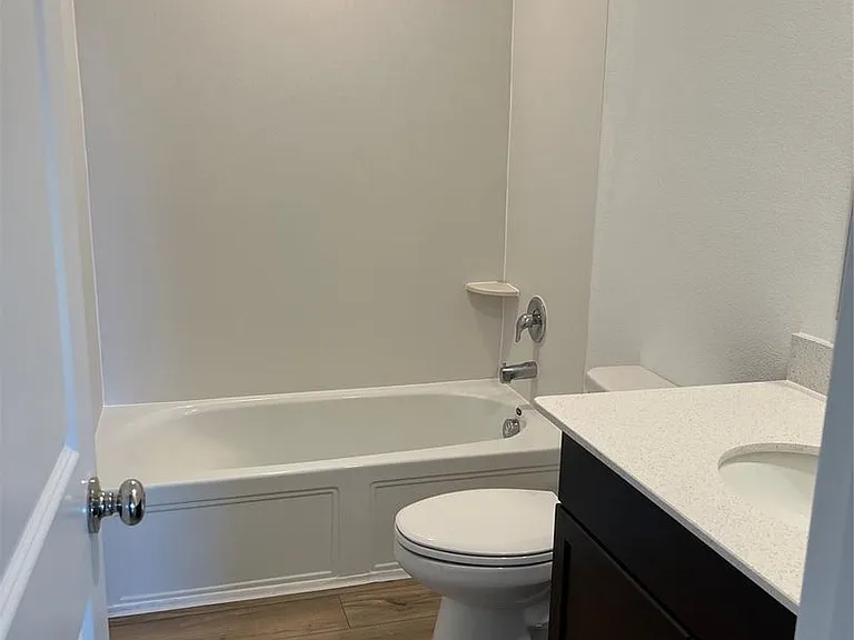 7300 Jackrabbit Ave — Photo 7