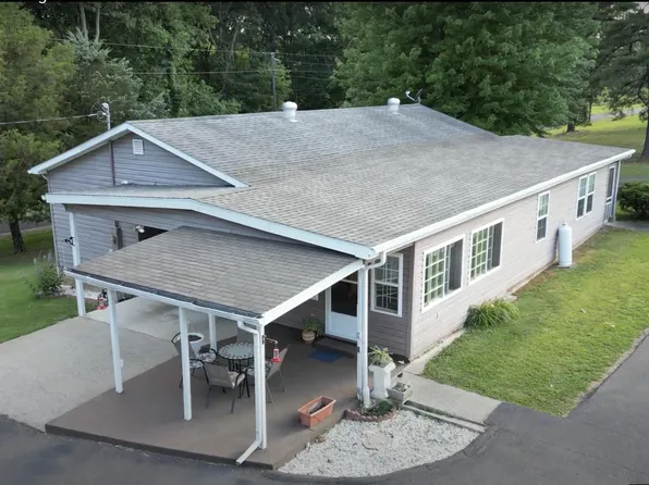 83 Bent Tree Estate Ln, Benton, KY 42025