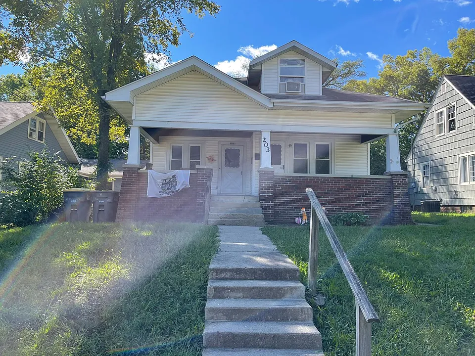 203 Quincy Street