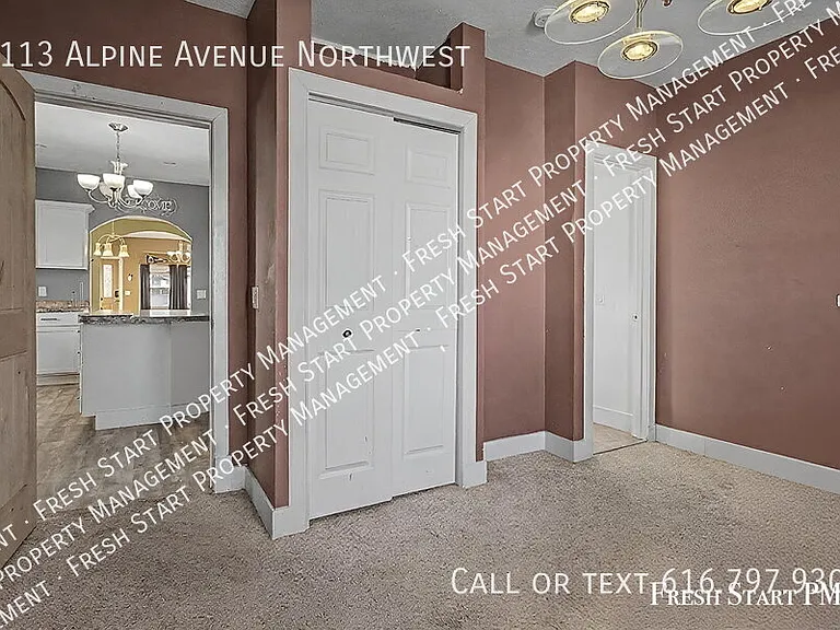 1113 Alpine Ave NW — Photo 33