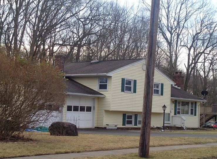 2nd image of 286 Spruce St