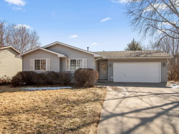 1714 13th Ave W, Shakopee, MN 55379