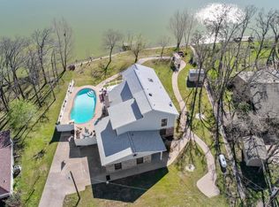 4229 Blue Heron Rd, Bryan, TX 77807