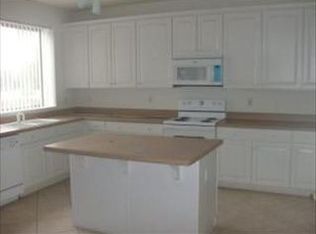 962 S Roles Dr, Gilbert, AZ 85296