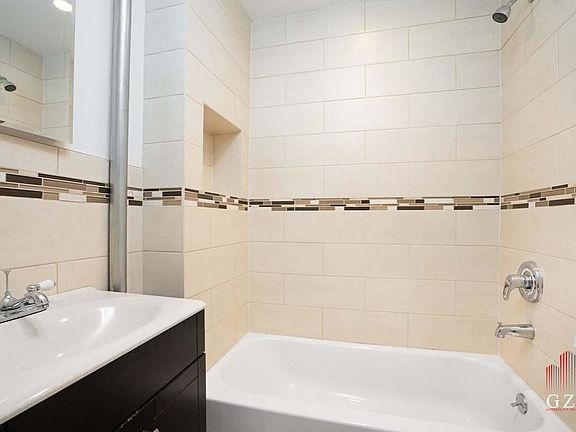 5th image of 2272 1st Ave #7