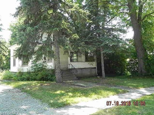 1st image of 285 W Lorain St