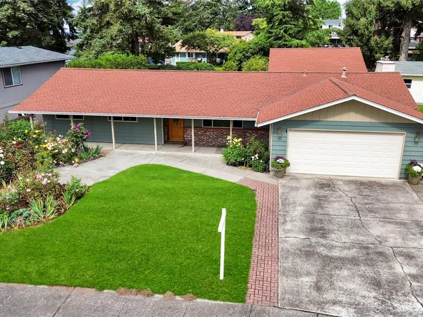 2426 SW 308th Place, Federal Way, WA 98023
