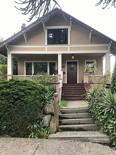 5625 12th Ave NE Photo 1 5625 12th Ave NE Photo 1