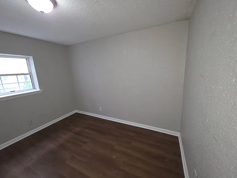 972 Peabody Ave #2 — Photo 4