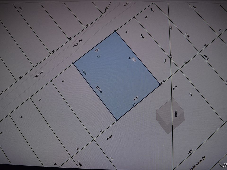2nd image of 10 Vicki Dr