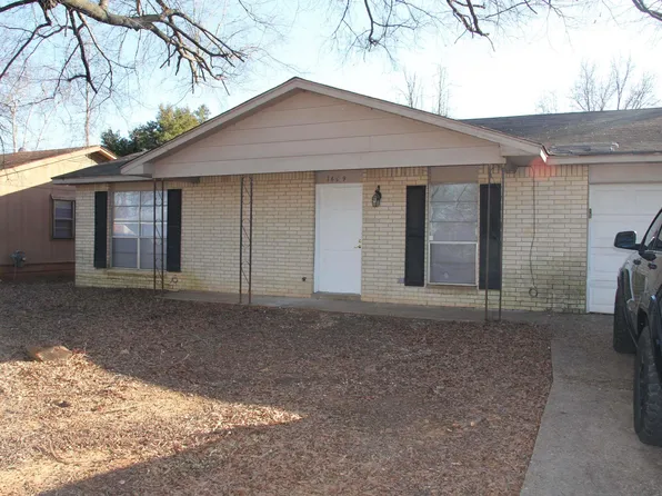 1609 Corbin St, Jacksonville, AR 72076