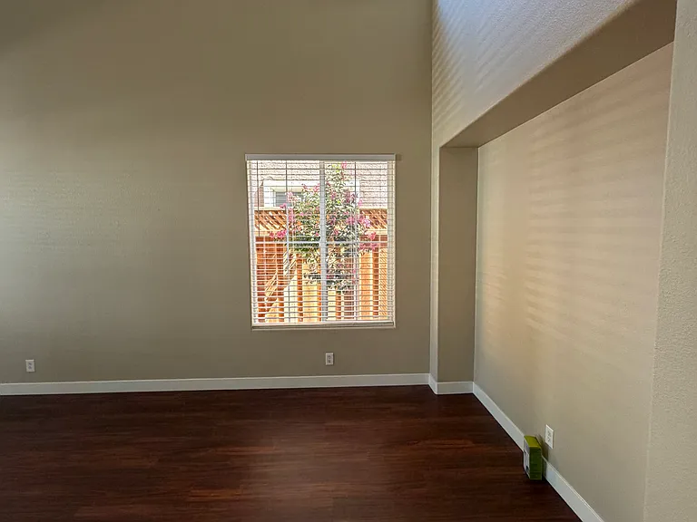 8922 Del Rio Cir — Photo 68