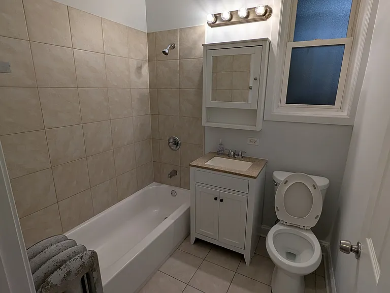 1354 N Kedzie Ave #1 — Photo 10