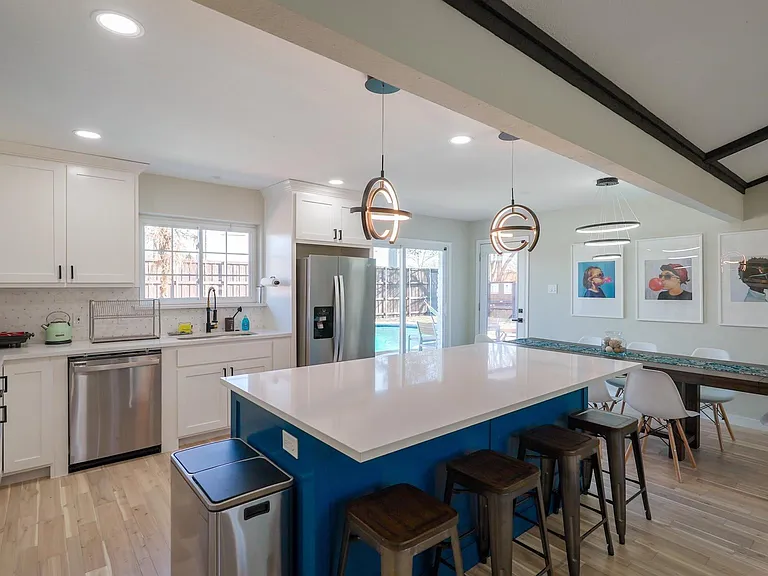 1205 Hillsdale Dr — Photo 11