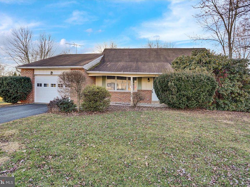 1580 Moore Dr, Gilbertsville, PA 19525 Zillow