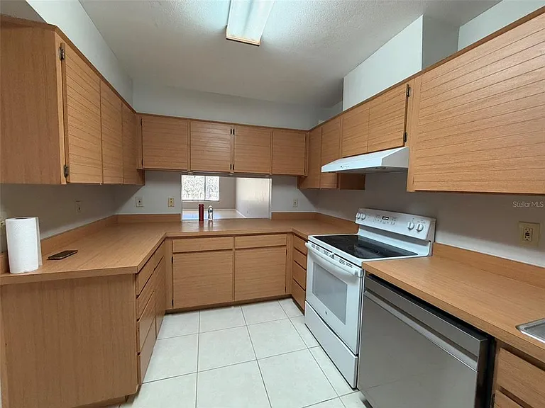 3505 Tarpon Woods Blvd #K408 — Photo 10