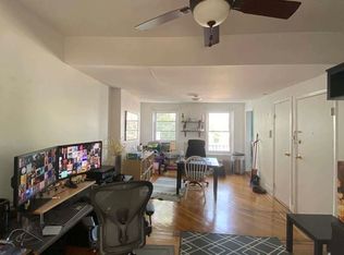 201 11th St #3, Brooklyn, NY 11215
