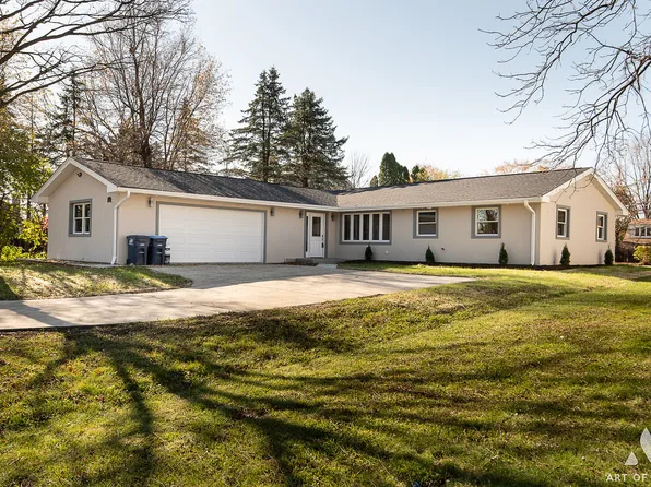 6934 Eleanor Pl, Darien, IL 60561