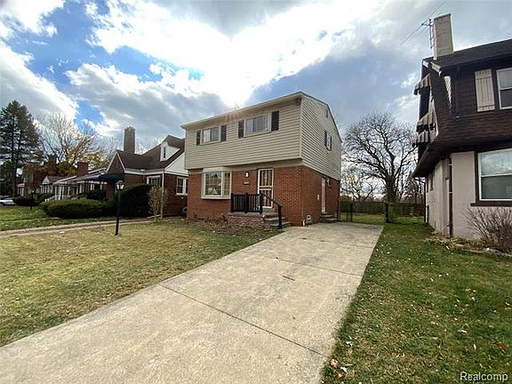 3rd image of 3961 Somerset Ave