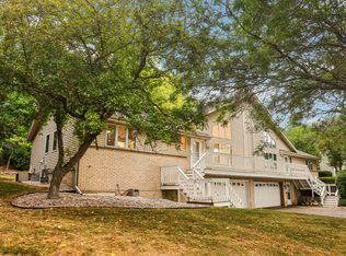 11108 W Forest Home Ave, Franklin, WI 53132