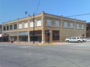 301 W 6th St, Okmulgee, OK 74447