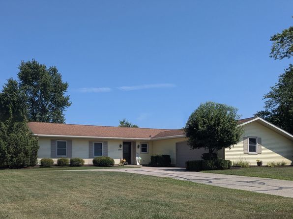 2907 Greenbriar Dr