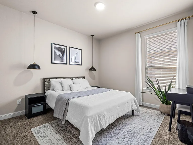 5505 Cypress Point Dr — Photo 18