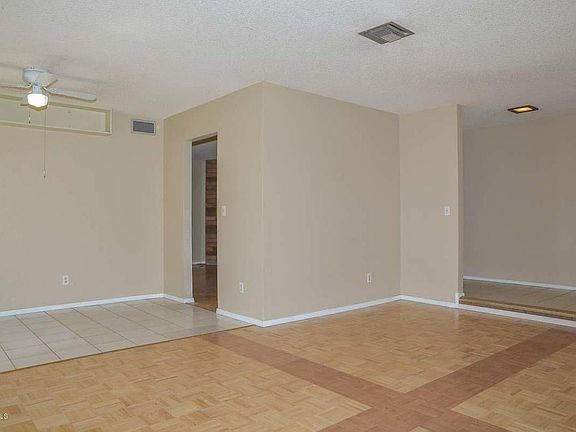 3rd image of 4311 W Lewis Ave