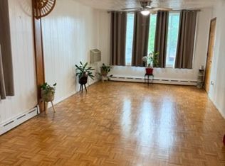 (Undisclosed Address), Bronx, NY 10465