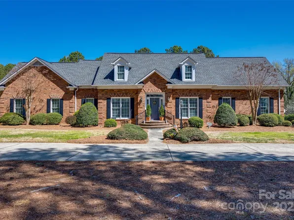 1515 Paul Boyd Rd, Clover, SC 29710