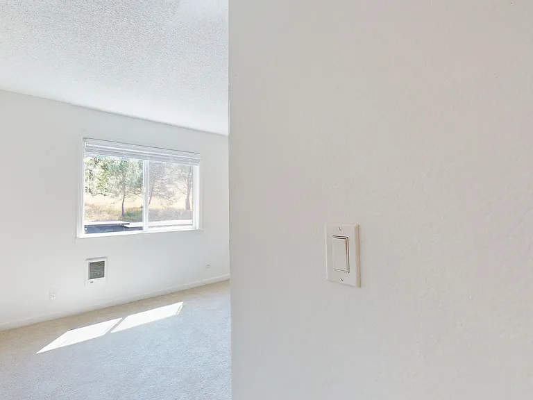 475 Ignacio Blvd #358 — Photo 12