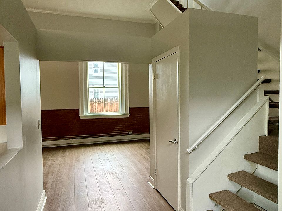 1st image of 131 Southside Pkwy APT 4