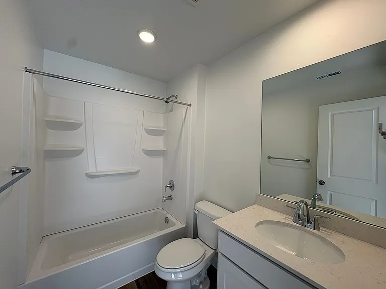 1592 N Summer Springs Cv — Photo 31